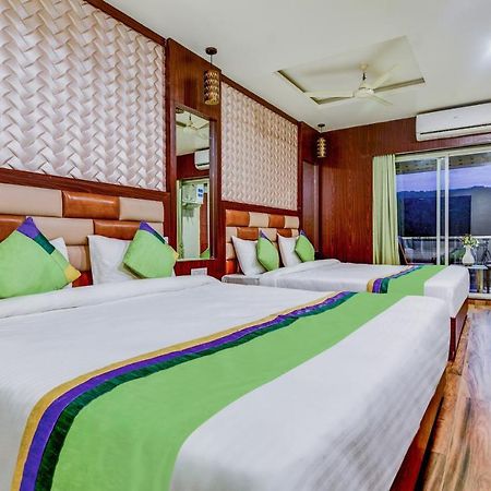 Treebo Trend Khushi River Side Retreat Hotel Mahabaleshwar Bagian luar foto